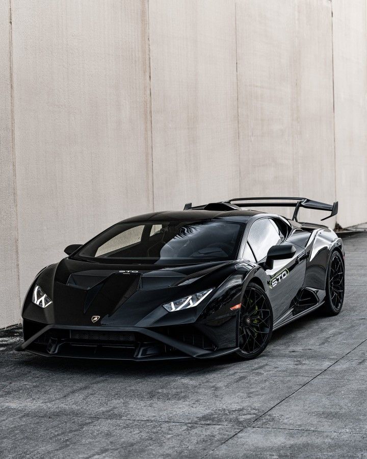Lamborghini Huracan STO