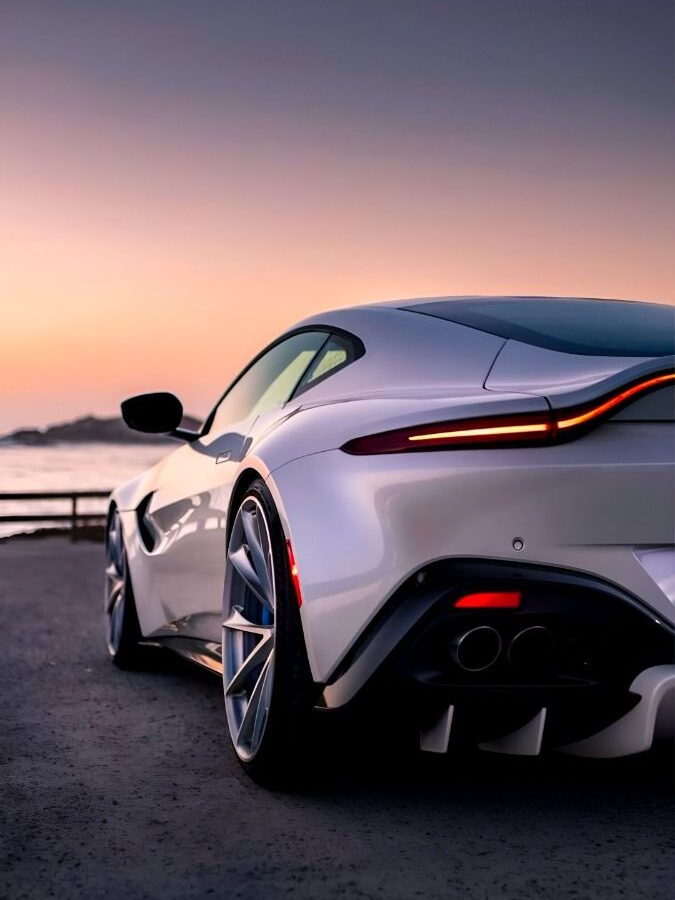 Aston Martin Vantage